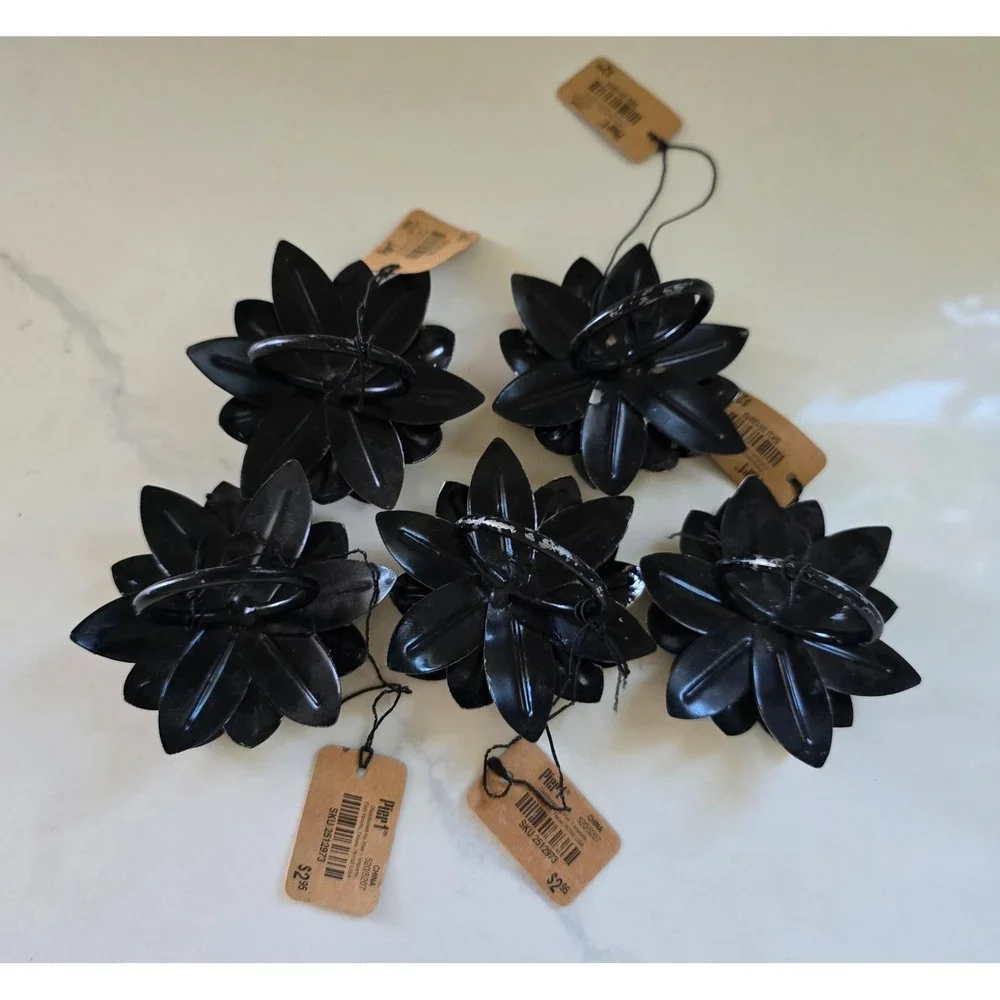 Pier 1 Imports Succulent Flower Napkin Rings Set of 5 Green Red Gem‎ SKU 2512973